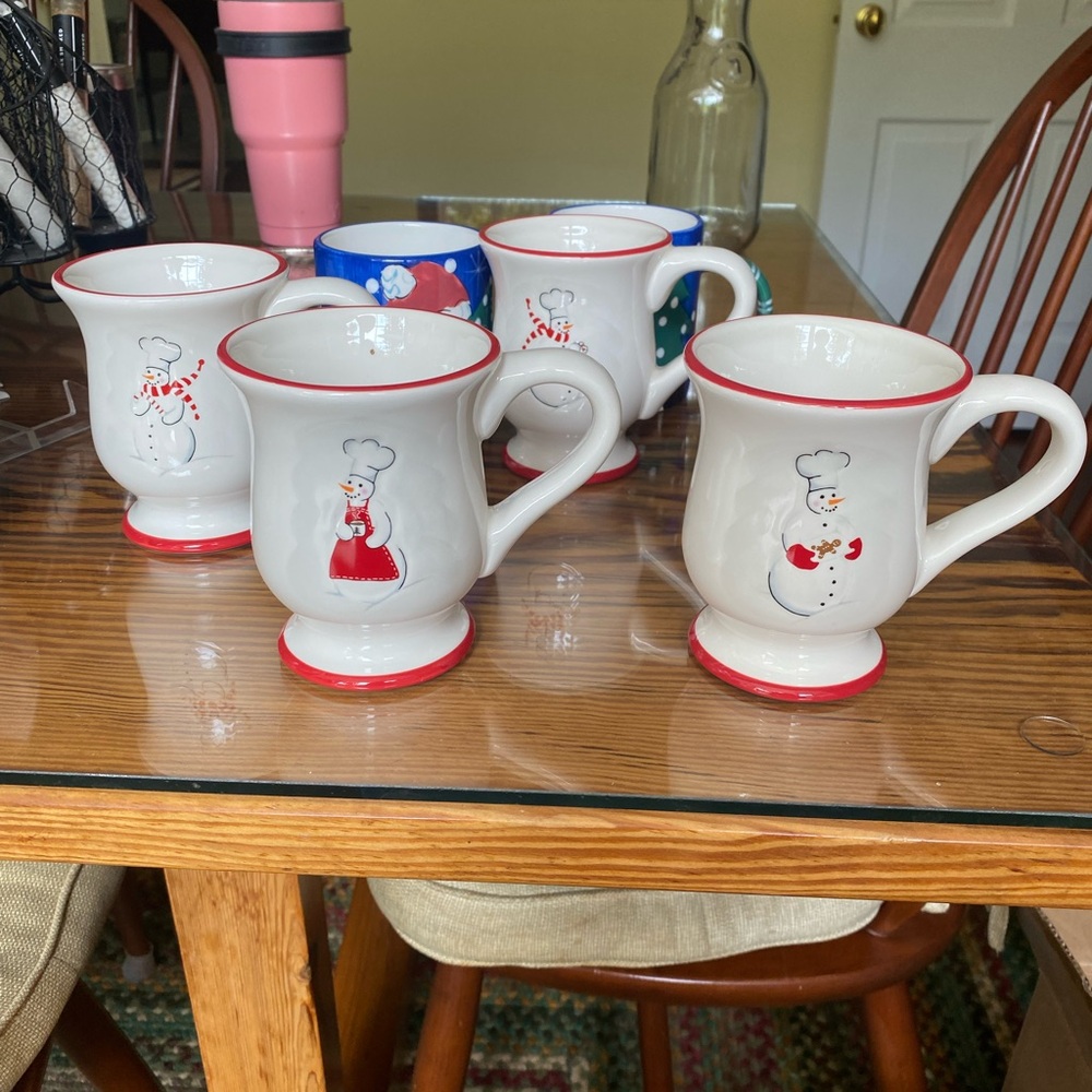 Williams Sonoma White and Red Ceramic Mugs Set